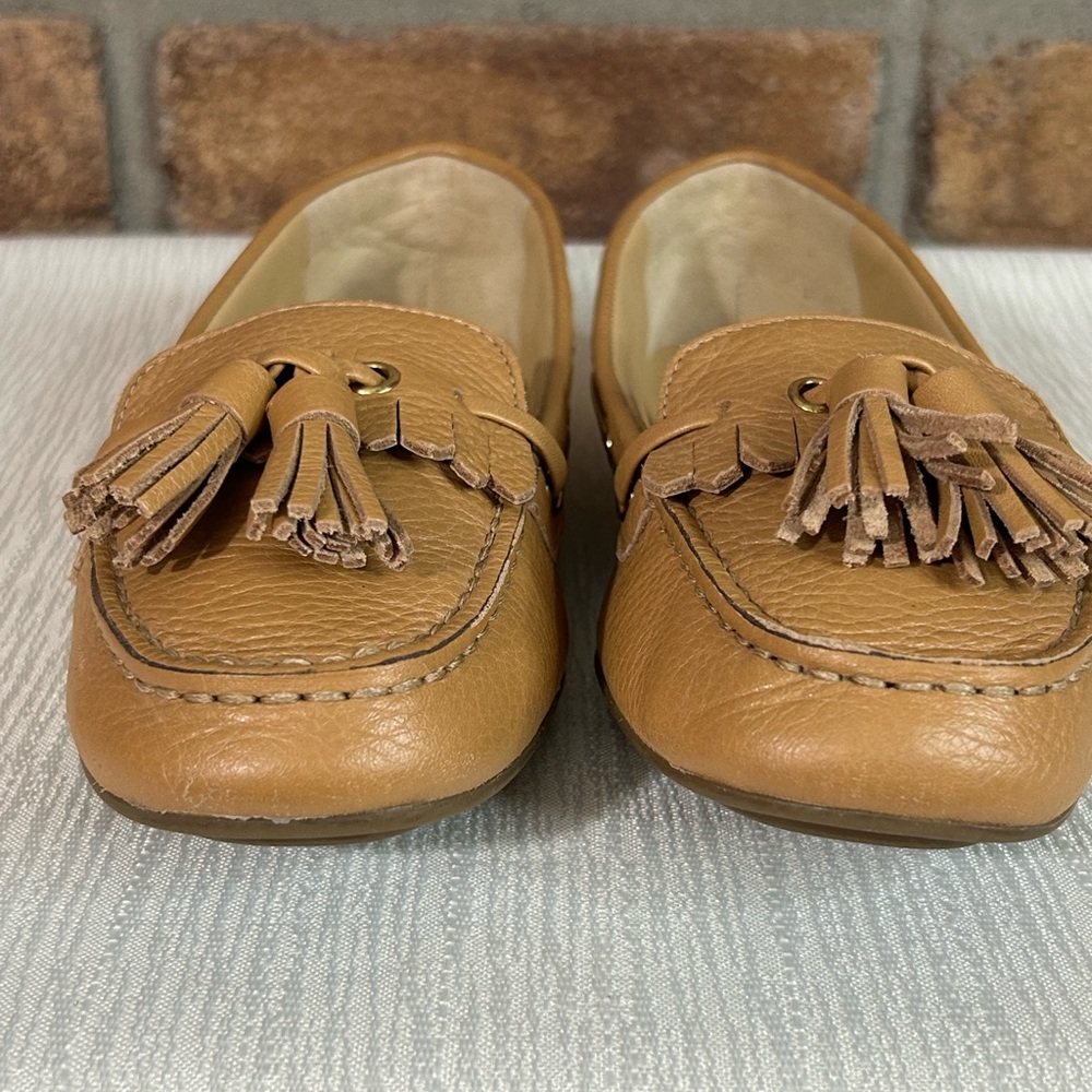 TALBOTS “Everson” Driving Moccasins Camel Pebble Leather - Picture 3 of 13